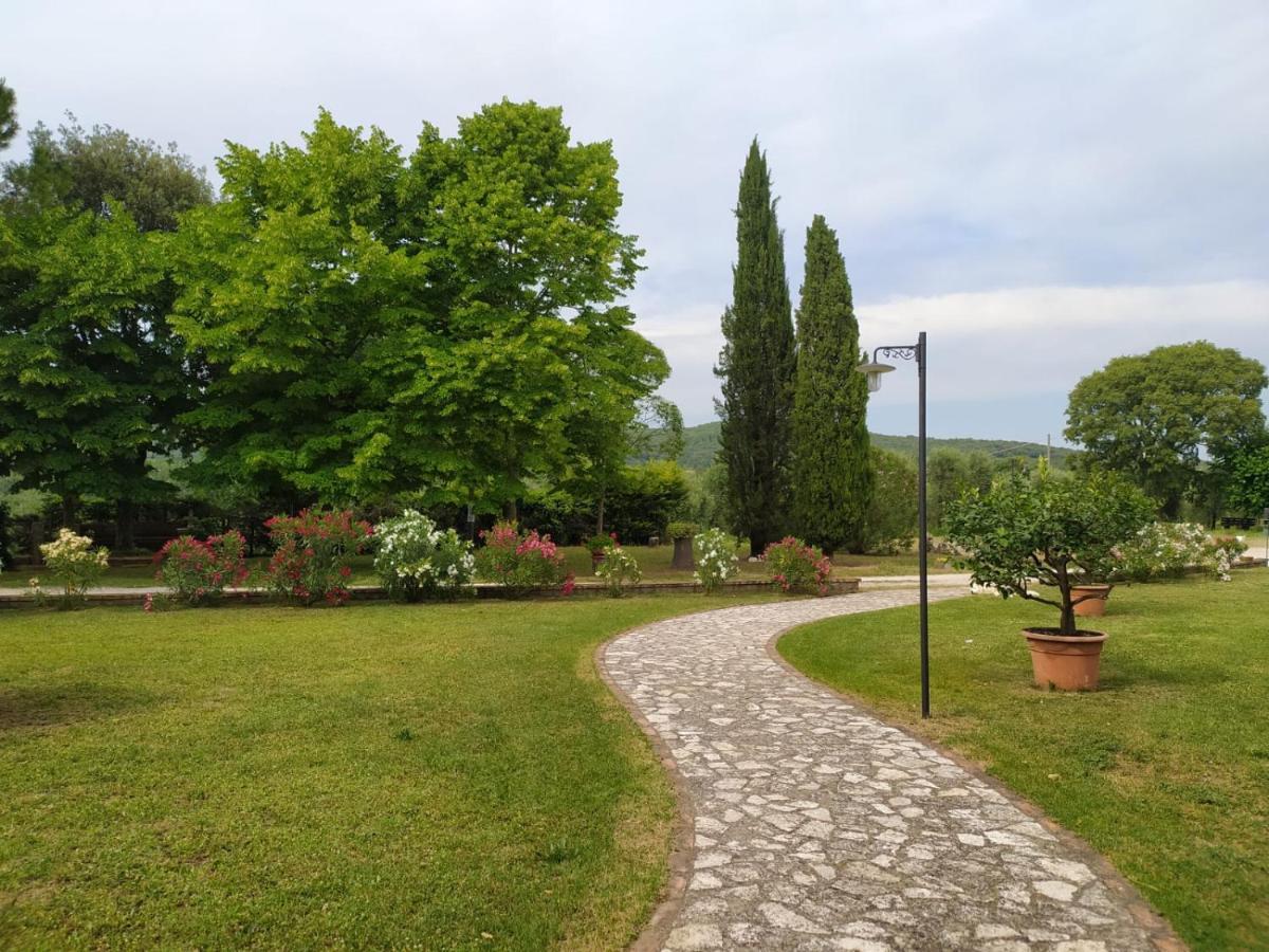 Agriturismo Podere Luchiano อเมเลีย ภายนอก รูปภาพ