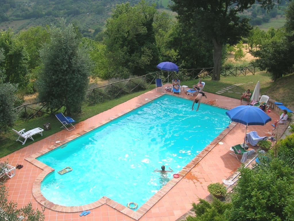 Agriturismo Podere Luchiano อเมเลีย ภายนอก รูปภาพ